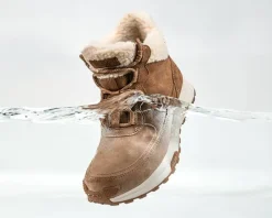 Boots><noscript><img width=