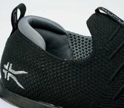 Sneakers|Slip-Ons><noscript><img width=