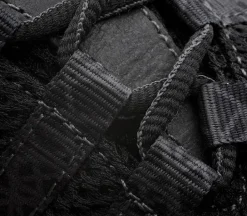 Sneakers><noscript><img width=