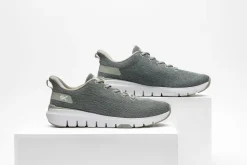 Sneakers><noscript><img width=
