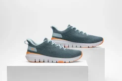 Sneakers><noscript><img width=