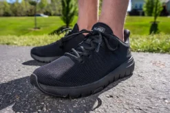 Sneakers><noscript><img width=