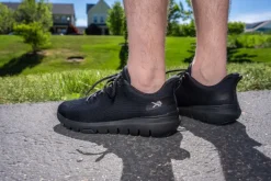 Sneakers><noscript><img width=