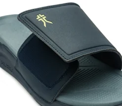 Slip-Ons|Sandals><noscript><img width=