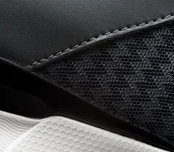 Sneakers><noscript><img width=