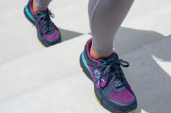 Sneakers><noscript><img width=